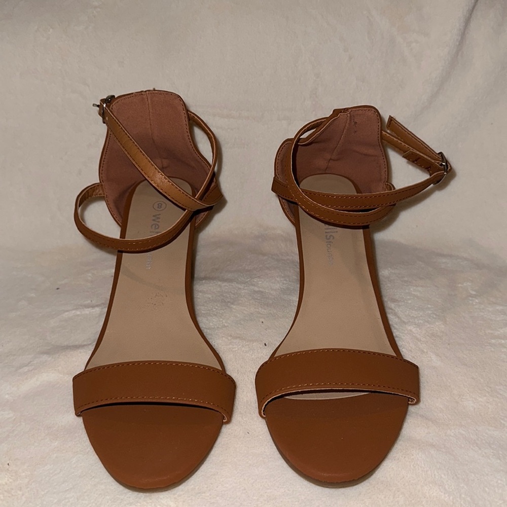 Brown strappy heel